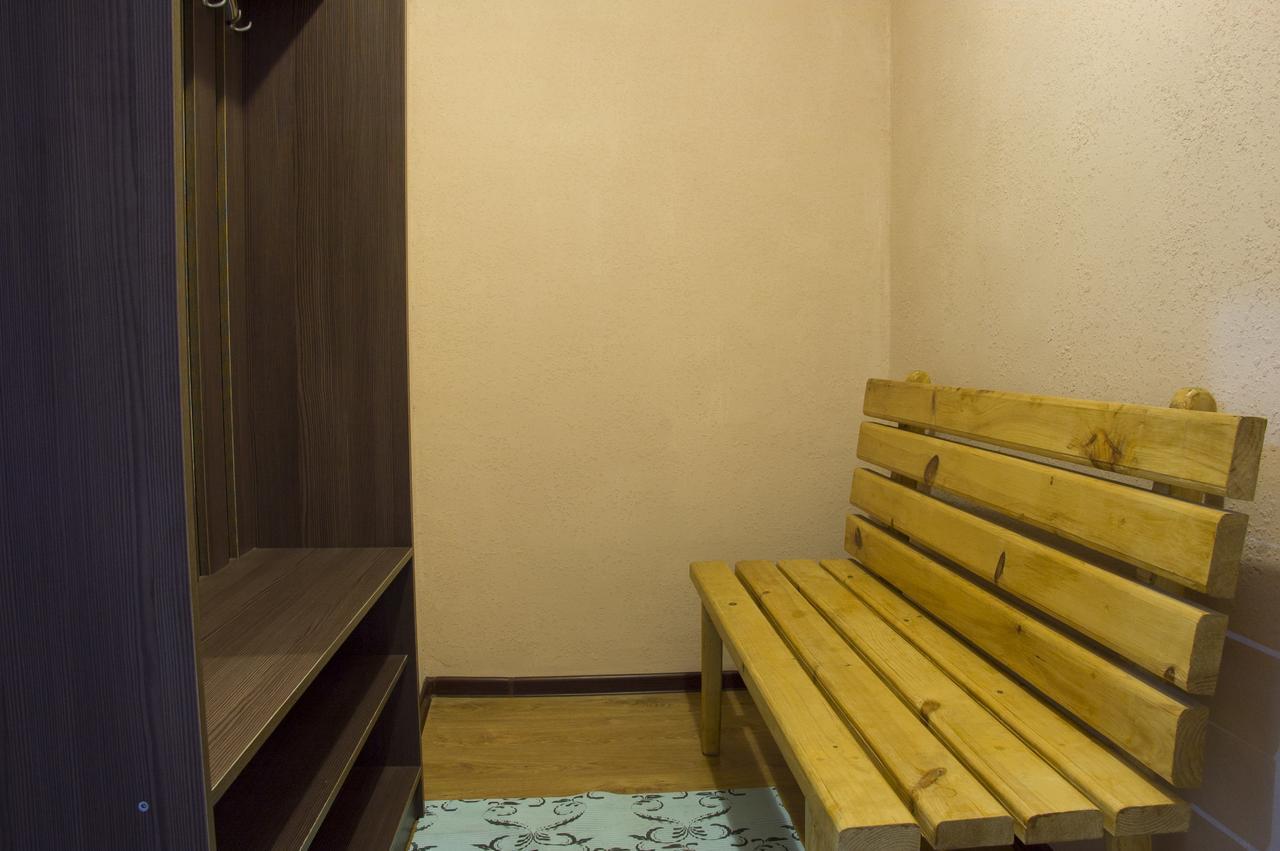 Hotel Akmaral Каракол Экстерьер фото